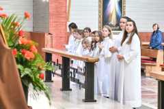 2026.09.22-Wprowadzenie-relikwii-Swietej-Rity-12