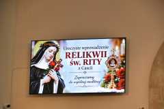 2026.09.22-Wprowadzenie-relikwii-Swietej-Rity-14