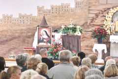 2026.09.22-Wprowadzenie-relikwii-Swietej-Rity-26